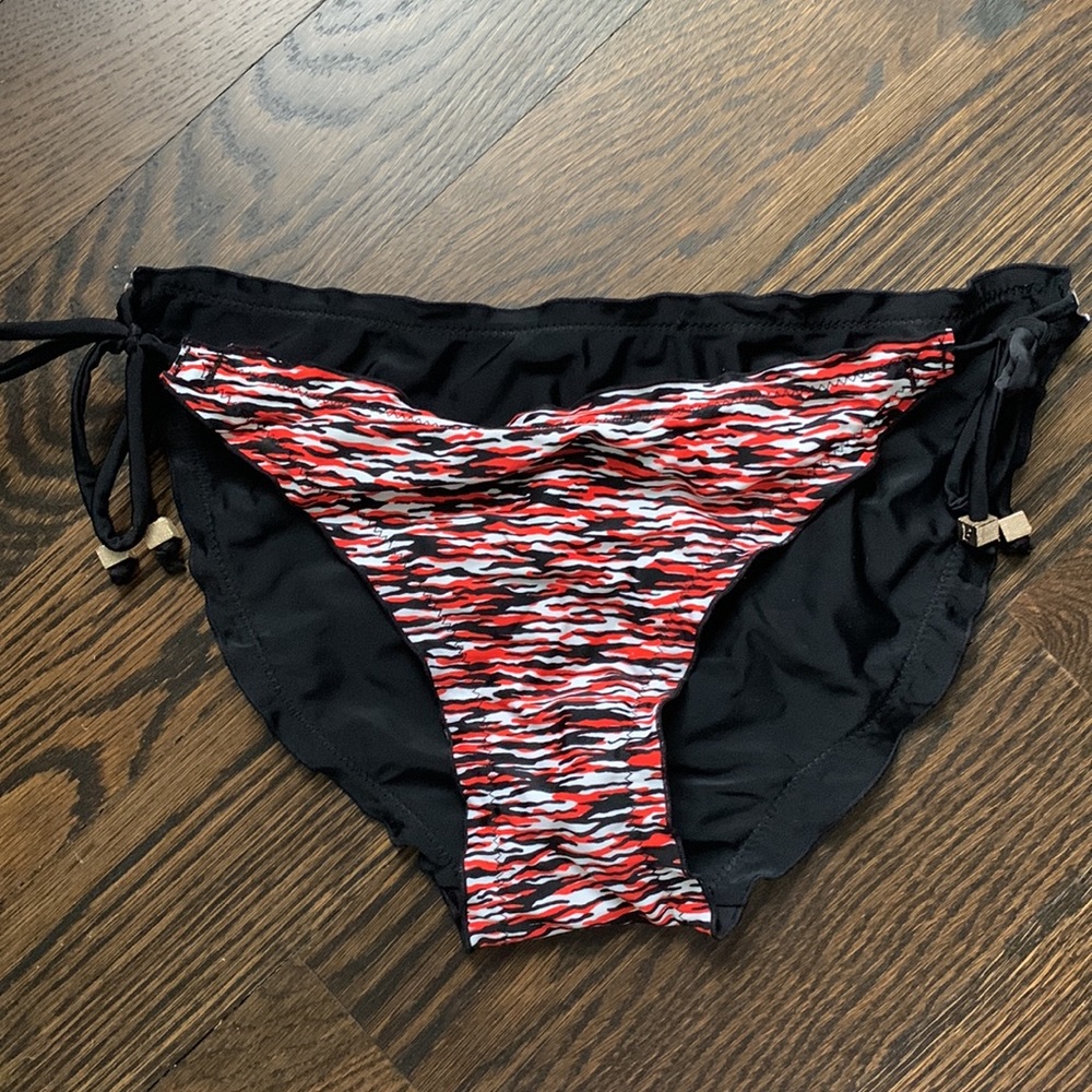 French Connection Reversible Bikini - Picture 5 of 7